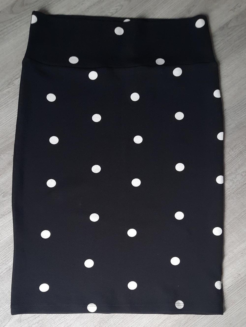 Lularoe Black and White Polka Dot Cassie Skirt